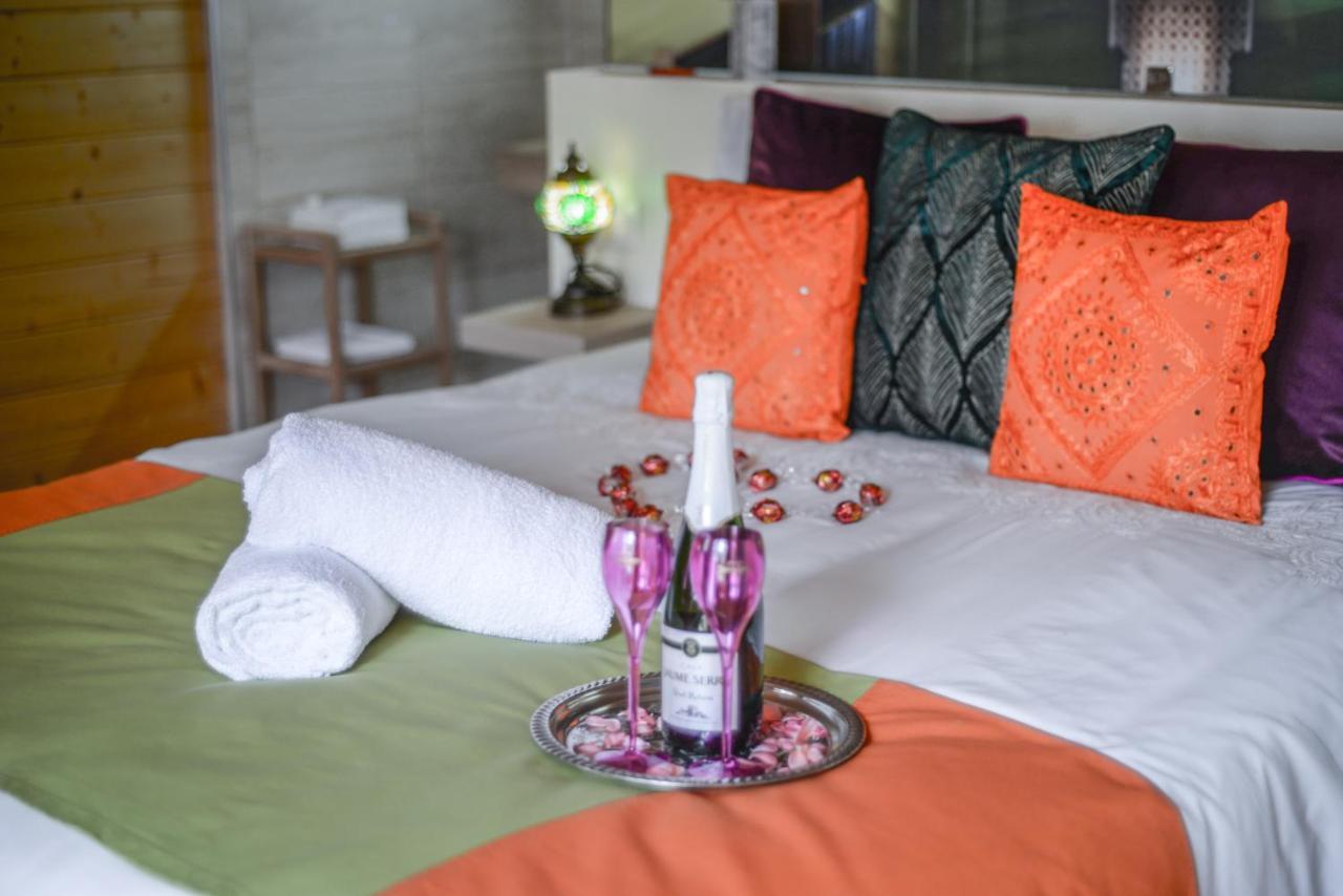 Mahalo Glamping Ξενοδοχείο Fuengirola Εξωτερικό φωτογραφία