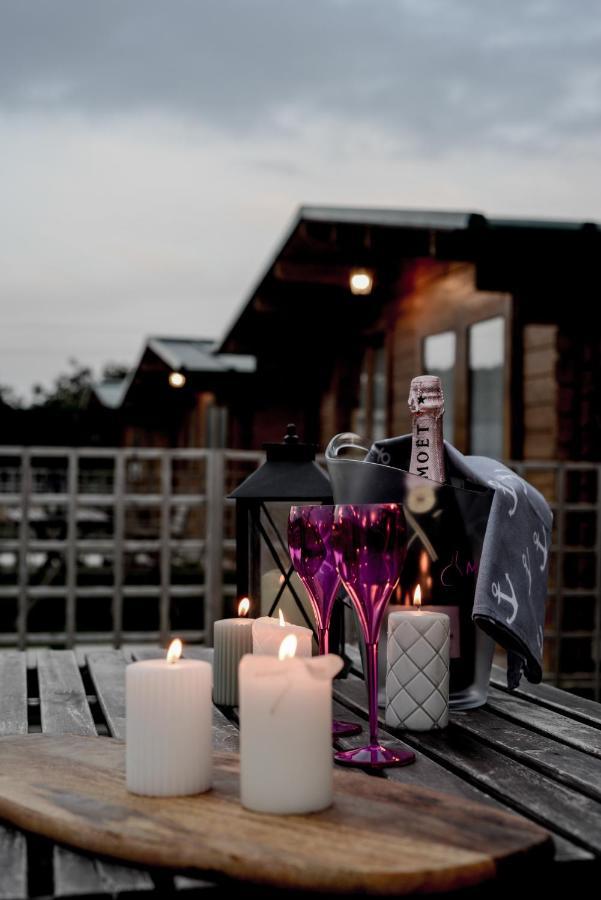 Mahalo Glamping Ξενοδοχείο Fuengirola Εξωτερικό φωτογραφία